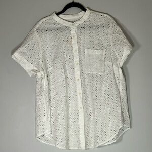 NWT LOFT 100% Cotton White Short Sleeve Eyelet Pocket Shirt